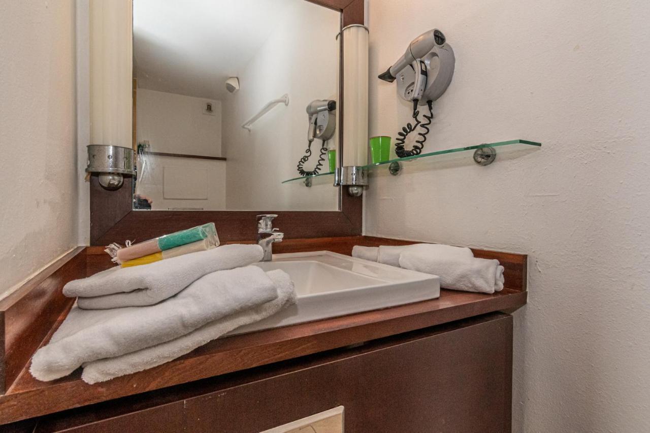 Studio En Duplex , Face A La Mer 르 고지에 외부 사진